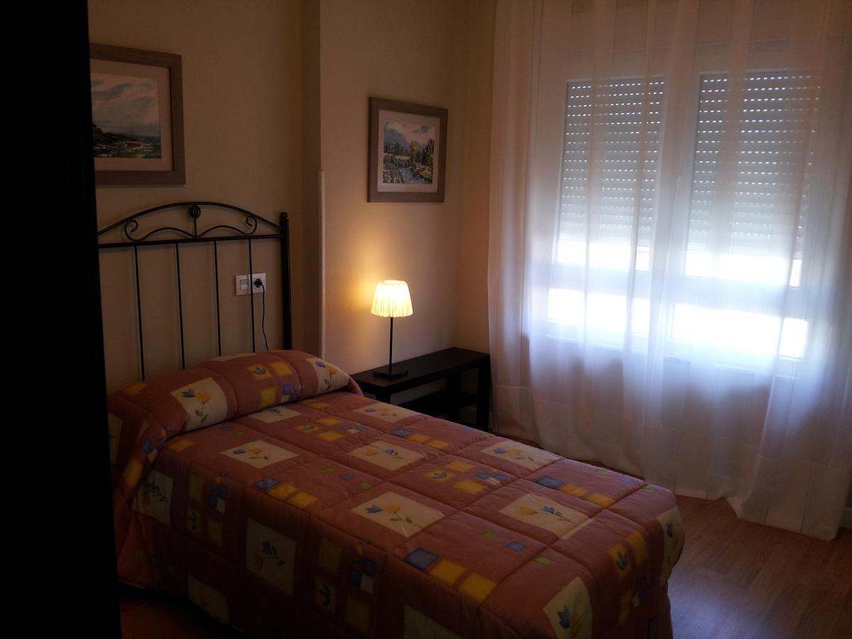 Casona El Gurugu Luarca Quarto foto